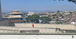 Apartamento Duplex | 82m² |  Cabral 2 Vagas Paralelas|  Área Superior Privativa