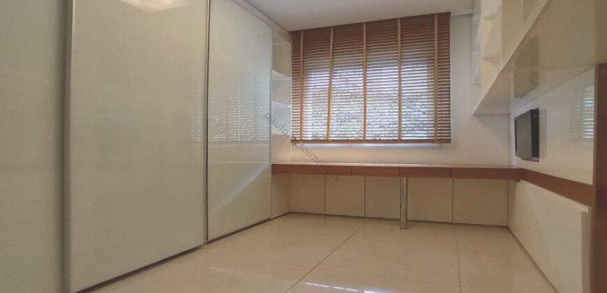 Raridade no Santo Agostinho | 243m² com Sala de 76m², Área Privativa e 4 Vagas
