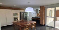 Raridade no Santo Agostinho | 243m² com Sala de 76m², Área Privativa e 4 Vagas