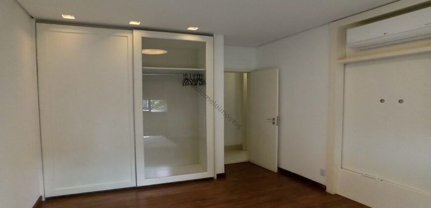 Raridade no Santo Agostinho | 243m² com Sala de 76m², Área Privativa e 4 Vagas
