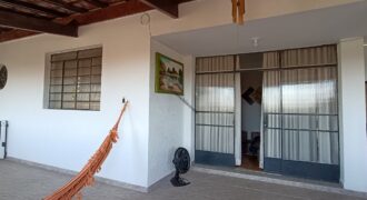 Casa ampla no centro de Contagem | lote 360m² | moradia e renda
