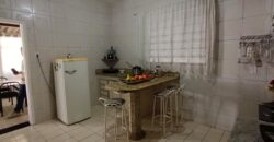 Casa ampla no centro de Contagem | lote 360m² | moradia e renda