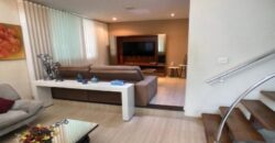 Casa 4 quartos, área gourmet e pé-direito de 6 metros a venda na ilha do Cabral | Contagem/MG