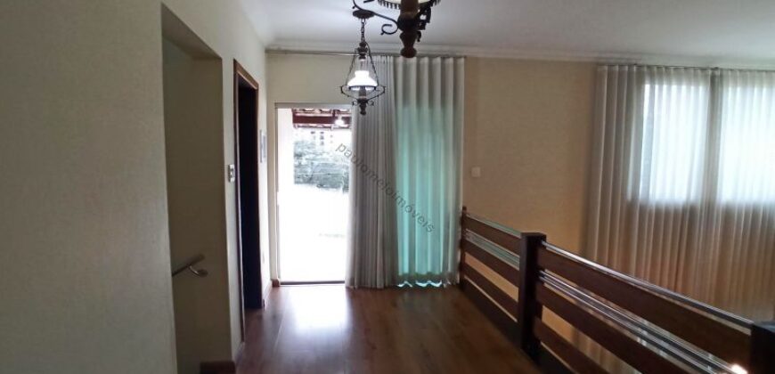 Casa 4 quartos, área gourmet e pé-direito de 6 metros a venda na ilha do Cabral | Contagem/MG