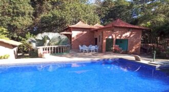 Casa de Campo de Alto Padrão no Residencial Califórnia | 8.000 m² de Natureza, Lazer e Privacidade | Betim/MG