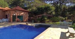 Casa de Campo de Alto Padrão no Residencial Califórnia | 8.000 m² de Natureza, Lazer e Privacidade | Betim/MG