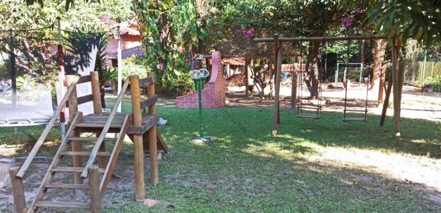 Casa de Campo de Alto Padrão no Residencial Califórnia | 8.000 m² de Natureza, Lazer e Privacidade | Betim/MG