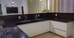 Casa em Condomínio Fechado, Linear, 2.500 m² de Terreno Plano em Contagem