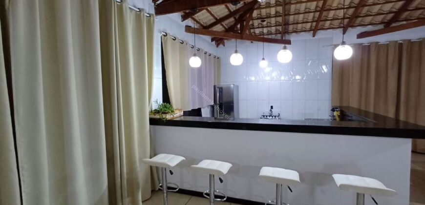 Casa em Condomínio Fechado, Linear, 2.500 m² de Terreno Plano em Contagem