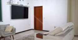 Casa em Condomínio Fechado, Linear, 2.500 m² de Terreno Plano em Contagem