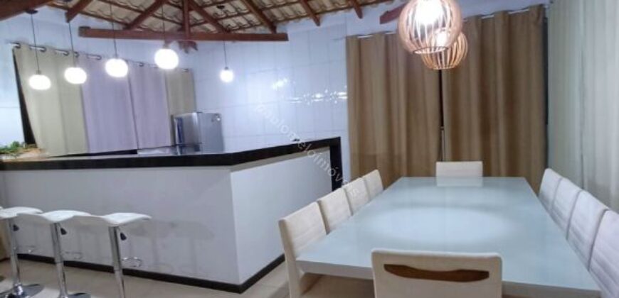 Casa em Condomínio Fechado, Linear, 2.500 m² de Terreno Plano em Contagem