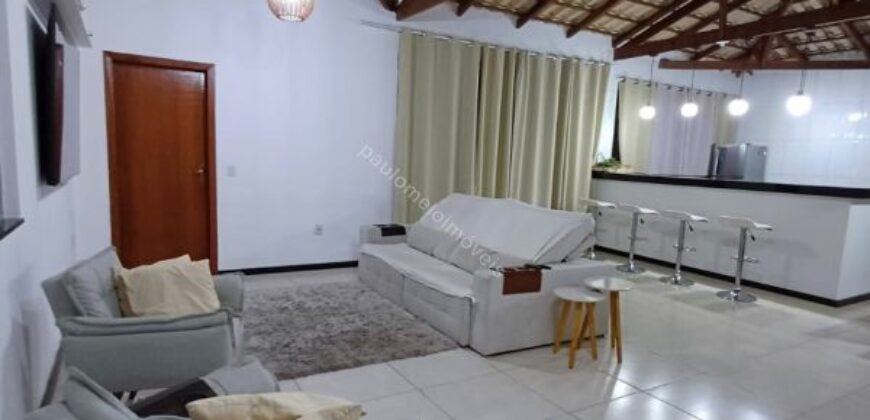 Casa em Condomínio Fechado, Linear, 2.500 m² de Terreno Plano em Contagem